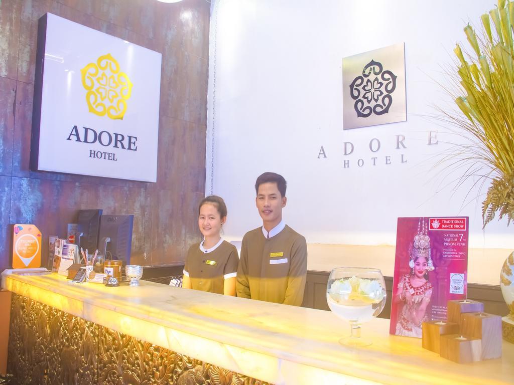 Adore Riverside Hotel Phnom Pen Exterior foto
