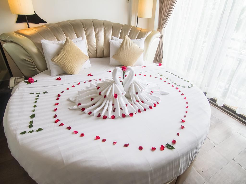 Adore Riverside Hotel Phnom Pen Exterior foto